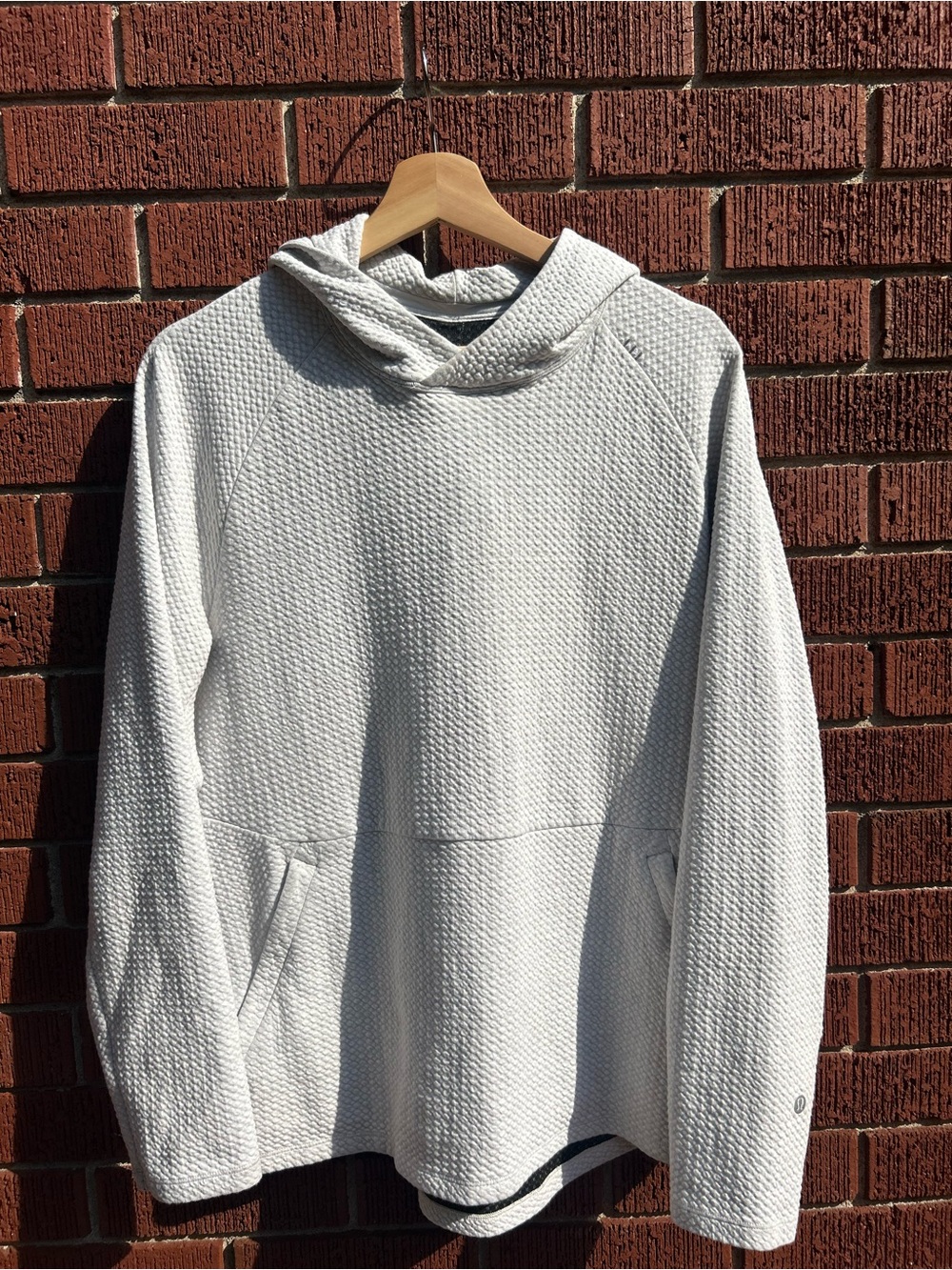 Lululemon At Ease Hoodie Heathered Melody Light Grey/Black Men’s M